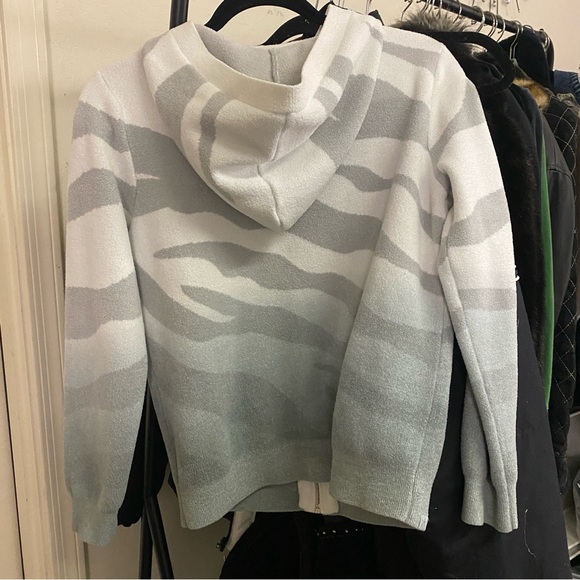 Barefoot Dreams Cozychic Ultra Lite Ocean Reef Zip Up Hoodie - Picture 5 of 5